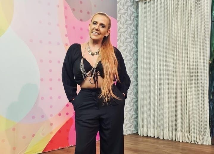 Rita Cadillac diz que é 'impossível' ter filha desconhecida, mas topa DNA