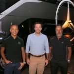 Empresários de turismo conhecem novos ônibus da Mercedes na Minasmáquinas