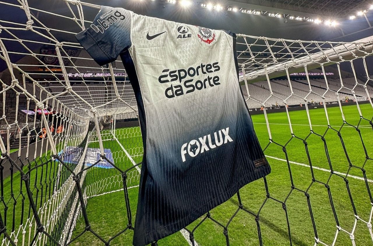 Corinthians quebra o silêncio e se posiciona sobre patrocinadora Esportes da Sorte