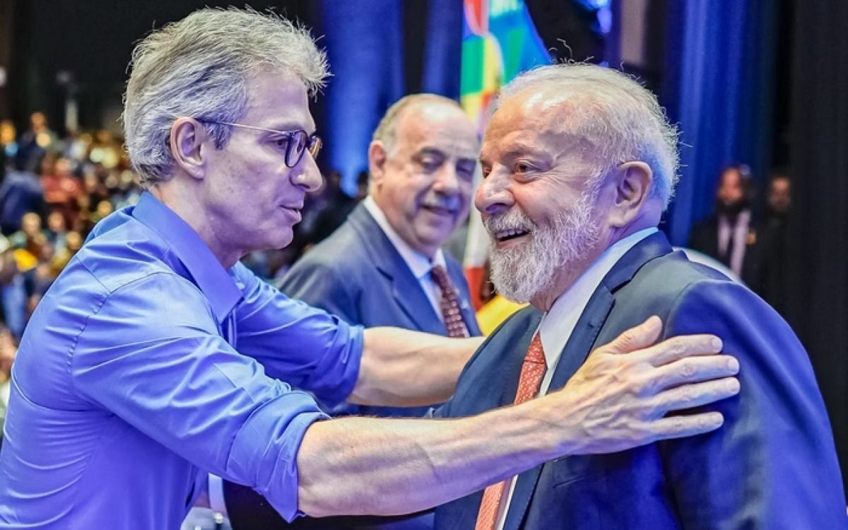Lula diz que Zema deveria dar um 'prêmio' a ele por proposta que renegocia dívida de Minas Gerais