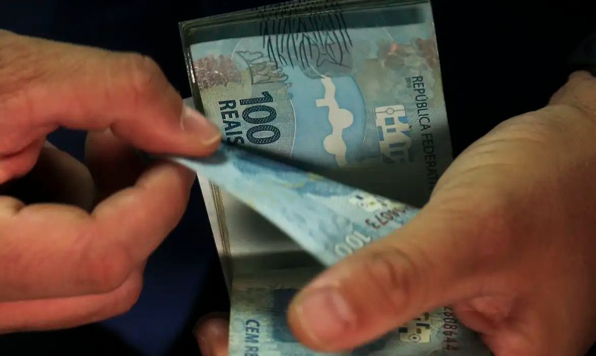 Prefeito de Congonhas será o mais bem pago do Brasil; salário é superior ao de Zema e semelhante ao de Lula