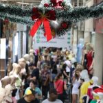 Vestuário lidera buscas no Natal, e ticket médio do mineiro sobe para R$ 232