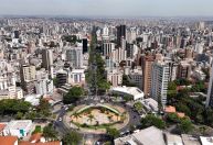 Motociclista é baleado durante perseguição da Guarda Municipal em BH