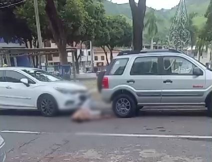 Homem é espancado após tentativa de furto de motocicletas em Timóteo
