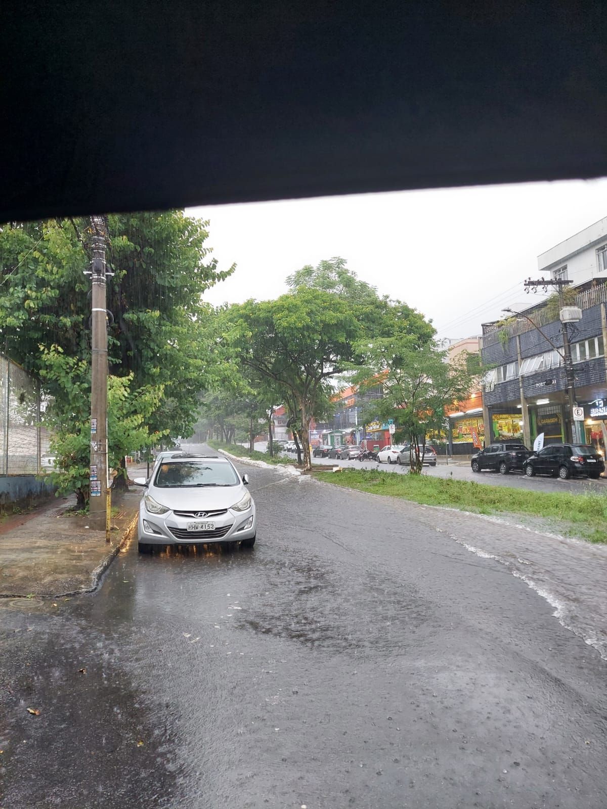 Grande BH tem temporal na tarde desta sexta-feira (20)