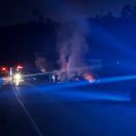 Acidente entre carro, caminhão e ônibus deixa mortos e interdita a BR-116 no Vale do Mucuri