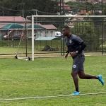Jô volta a treinar com o Itabirito após deixar prisão em Contagem