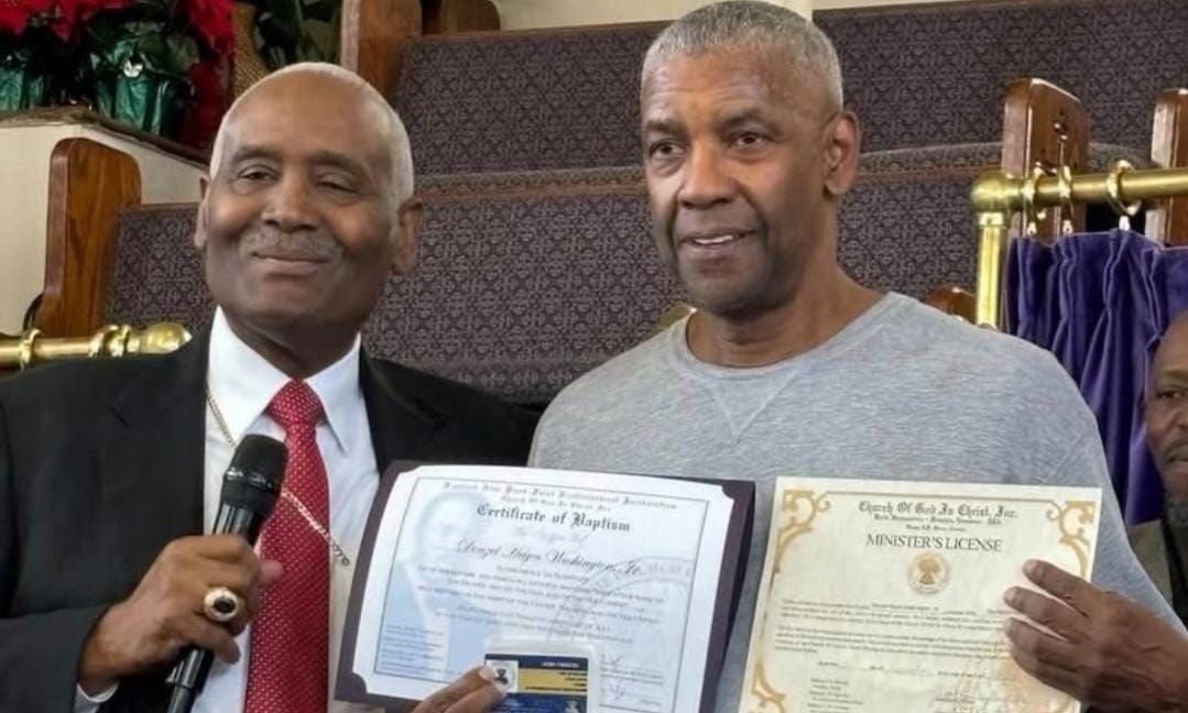 Denzel Washington é batizado e se torna pastor após afirmar que religião 'não está na moda' em Hollywood
