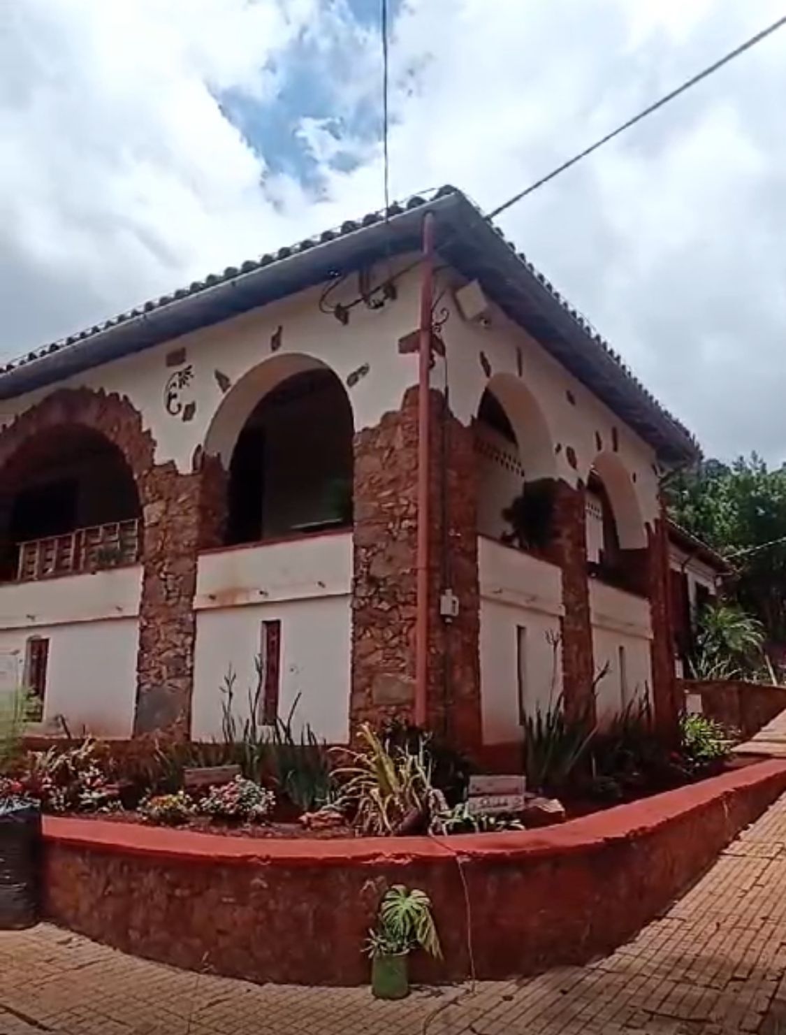 Gerdau e Instituto Vem Ser avançam com projeto Nossa Casa em Miguel Burnier