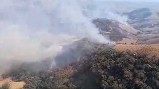 Governo do RJ fecha todos os parques do estado por causa de incêndios | CNN Brasil