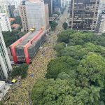 Atos bolsonaristas espalhados pelo país neste domingo (3) devem ser marcados pela ausência de Bolsonaro e Michelle
