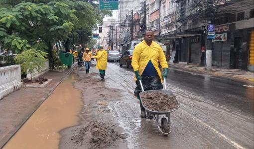 Petrópolis contabiliza 535 registros de ocorrências por conta das chuvas | CNN Brasil