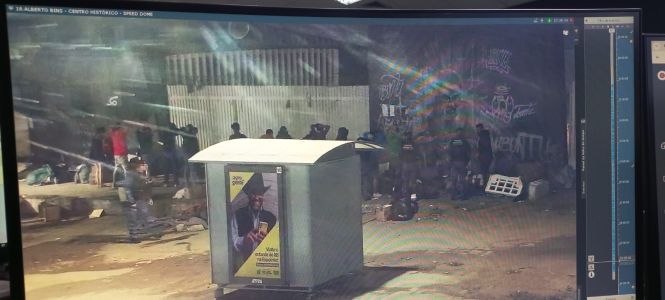 Vídeos: Família marroquina é assaltada em Porto Alegre por grupo de cerca de 10 pessoas | CNN Brasil