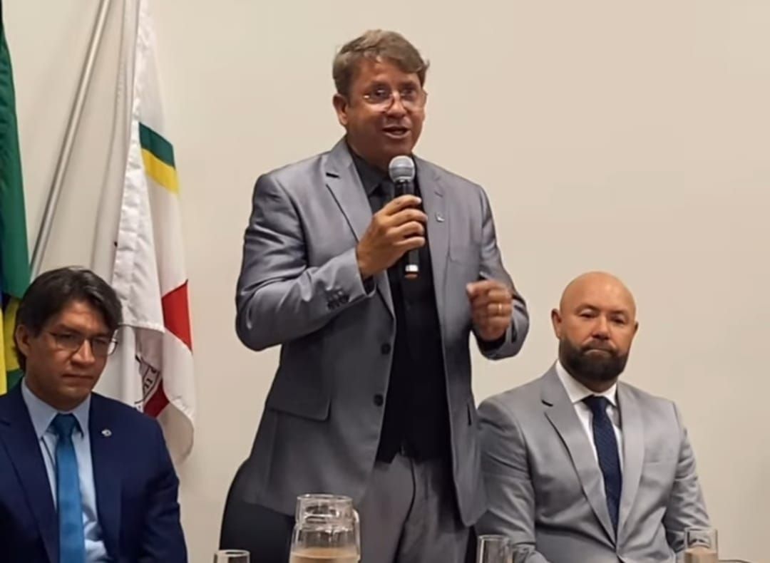 Ribeirão das Neves: Edson Gomes (Mobiliza) é reeleito presidente da Câmara Municipal