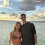 Acertado com o Cruzeiro, Valentín Gómez aproveita férias em praia paradisíaca