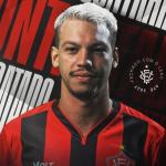 Vitória anuncia contratação do zagueiro Zé Marcos, ex-Juventude