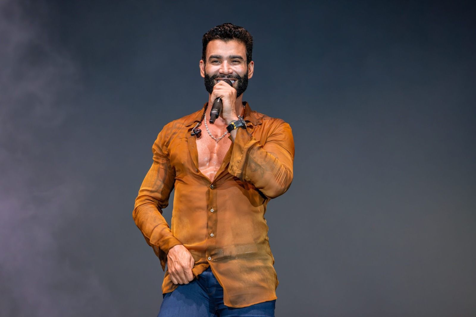 Gusttavo Lima anuncia nova turnê em BH com preços de até R$ 10 mil