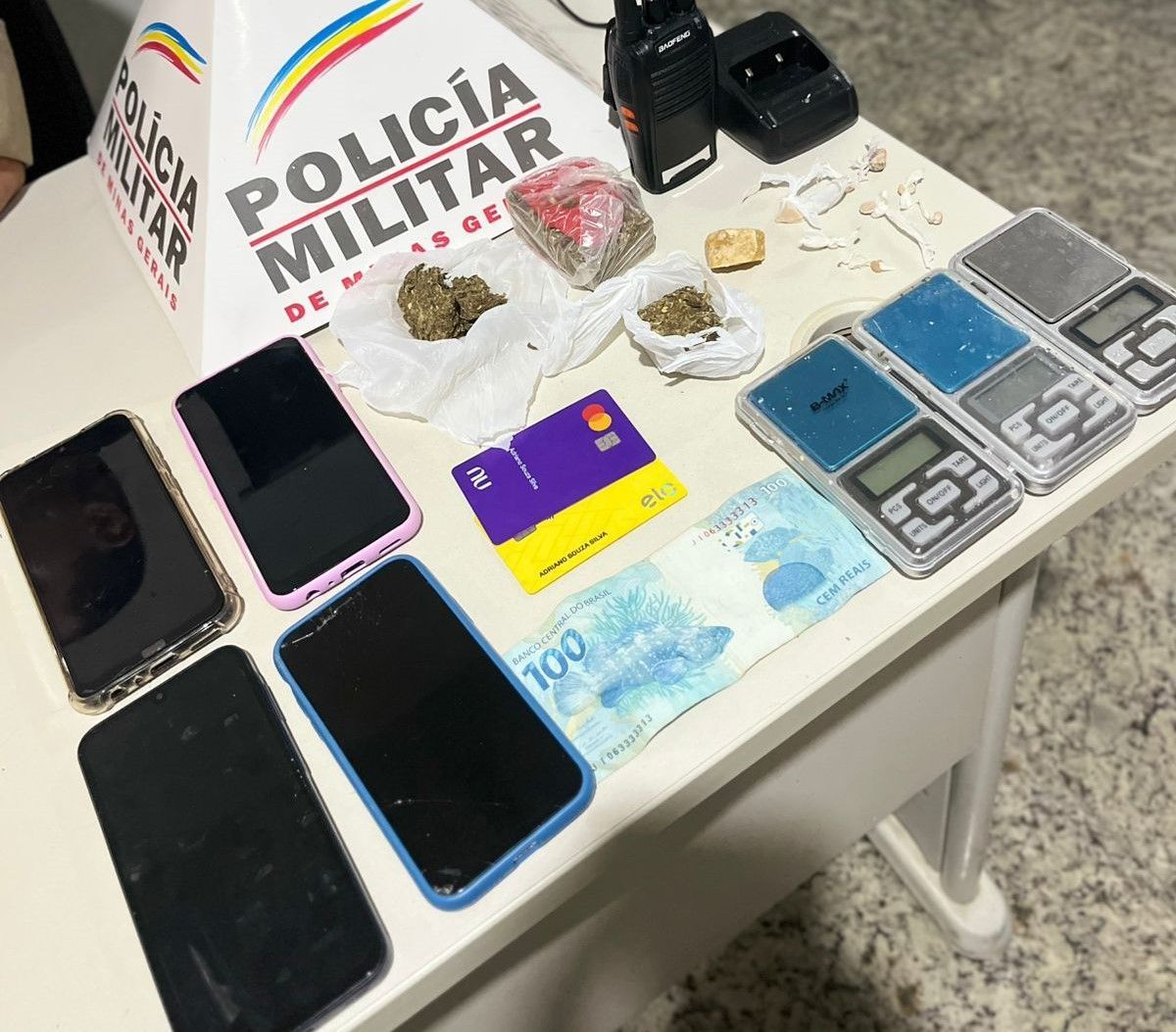Operação apreende drogas e prende suspeitos de tráfico em Ipaba