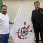 Corinthians se diz surpreendido com saída do MCF e nega acusação de aliciamento