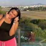 Quase quatro meses após morte, corpo de adolescente anglo-brasileira chega ao Brasil