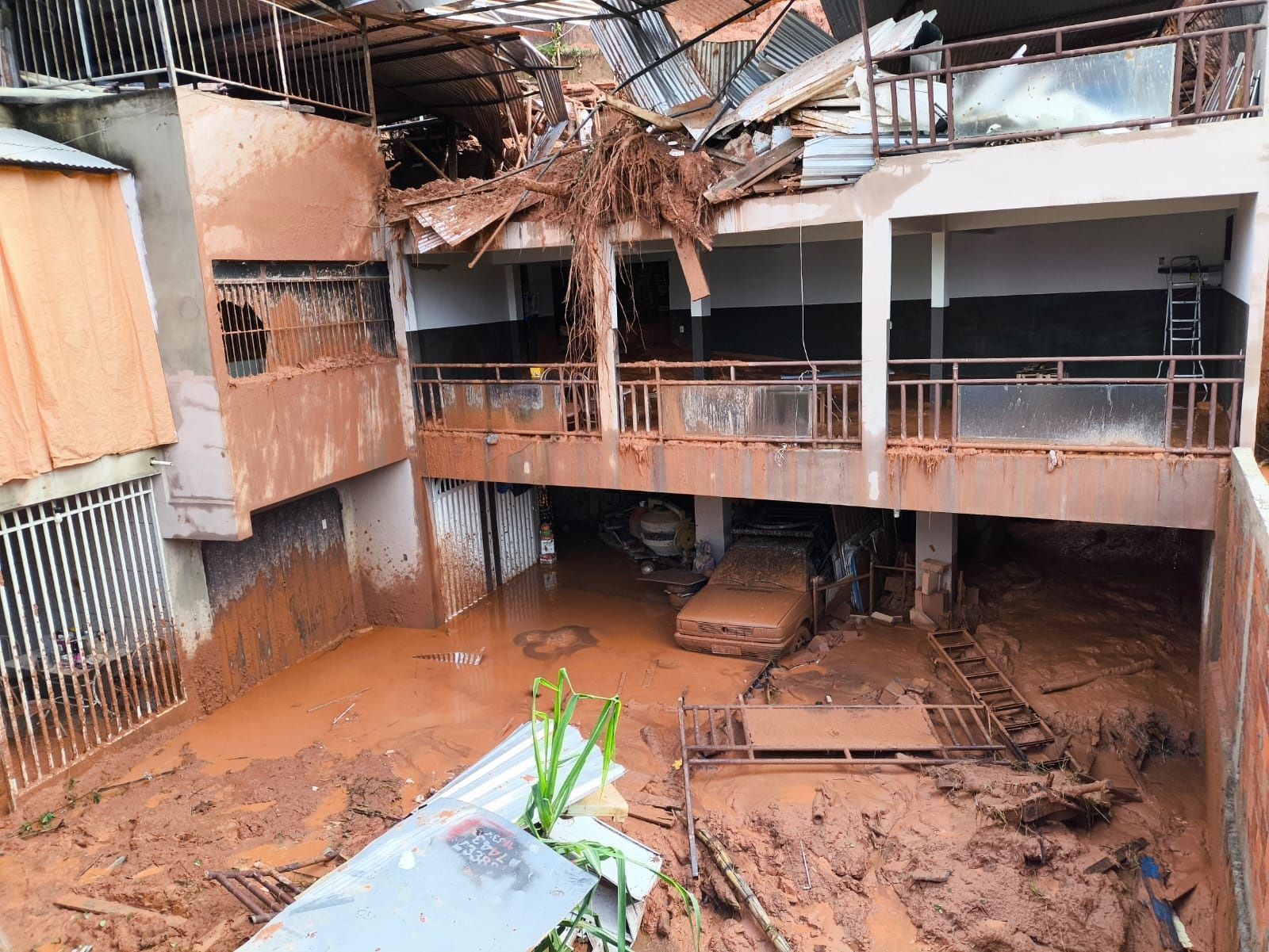 Ipatinga: imagens impressionantes mostram rastro de destruição após as fortes chuvas