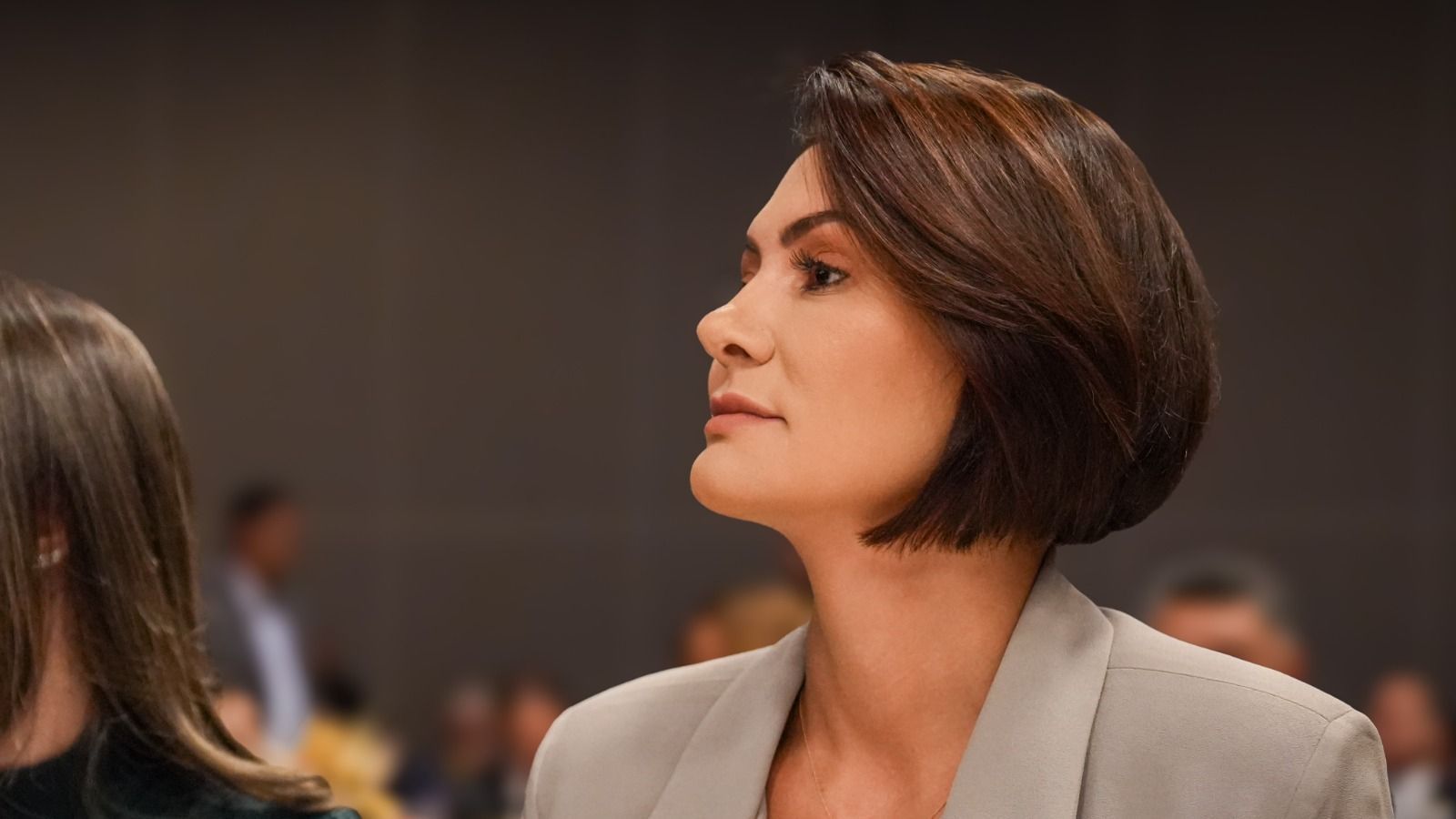 Bolsonaro confirma ida de Michelle à posse de Trump