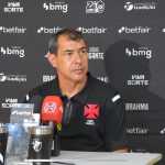 Carille destaca estreantes no Vasco e se derrete por Pablo Vegetti