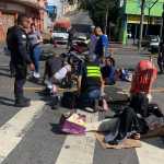 Motociclista de aplicativo ultrapassa sinal, bate em outras três motos e deixa dois feridos, na região Noroeste de BH