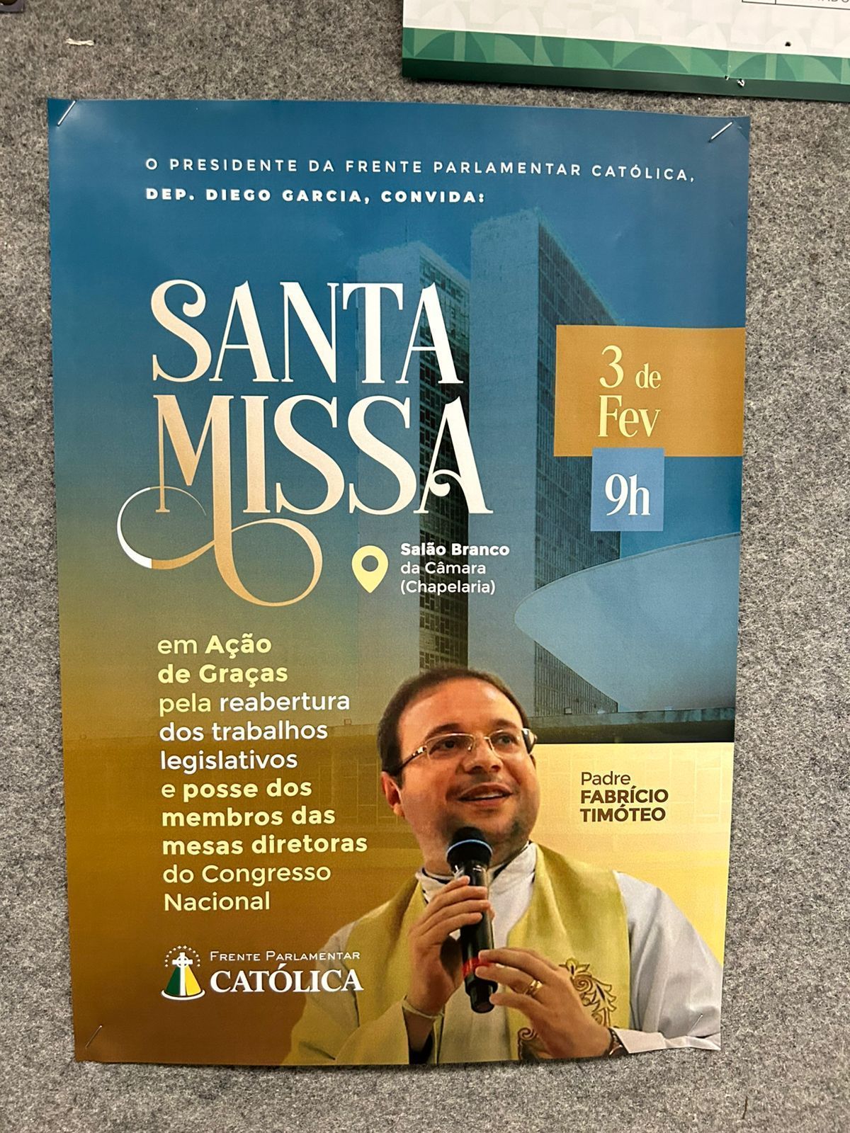 Eleição na Câmara: Sem vitória confirmada, Motta convida padre da Paraíba para celebrar missa no Congresso