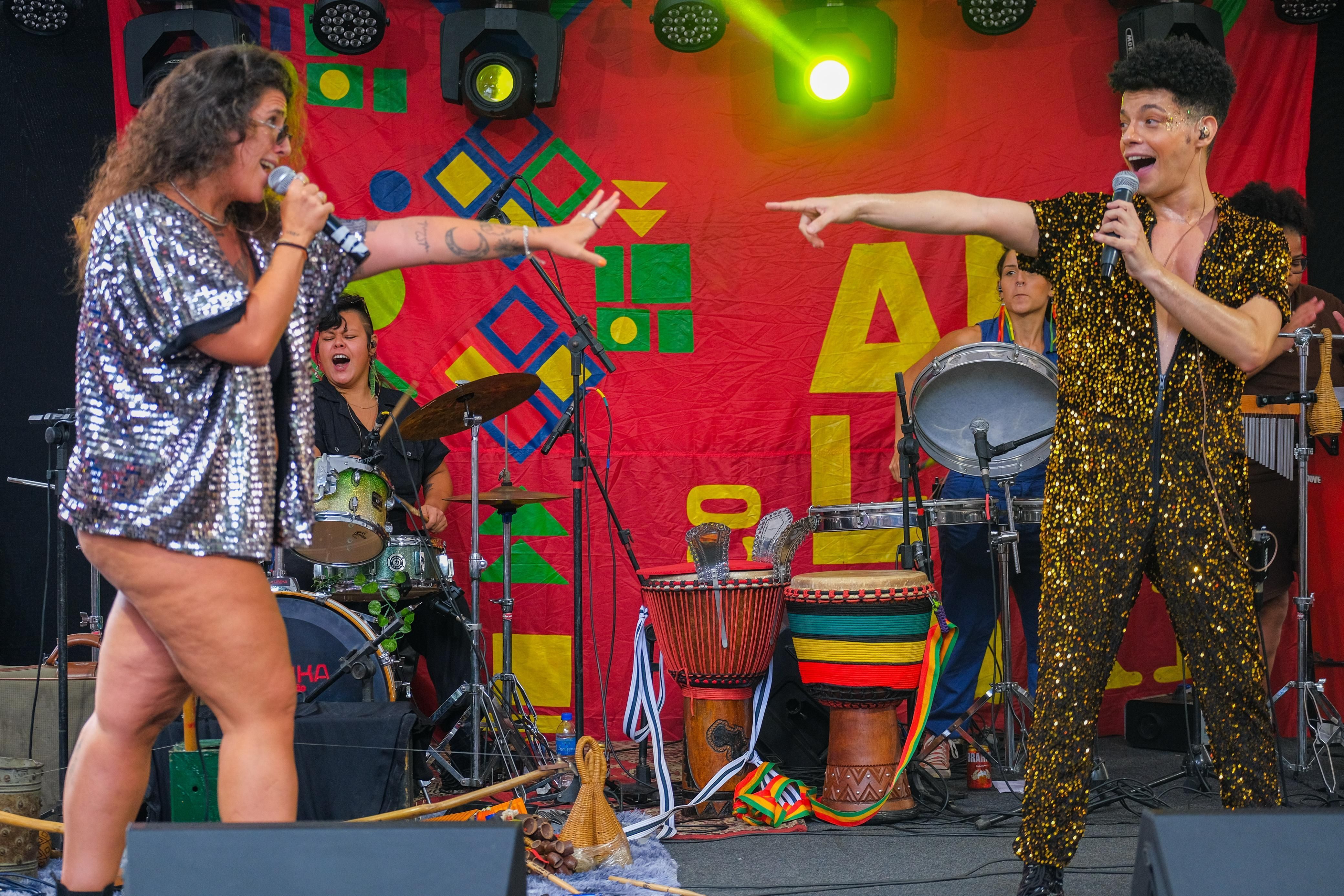 Carnaval BH 2025: veja imagens do ensaio do Bloco Abalô-caxi neste sábado (1º)
