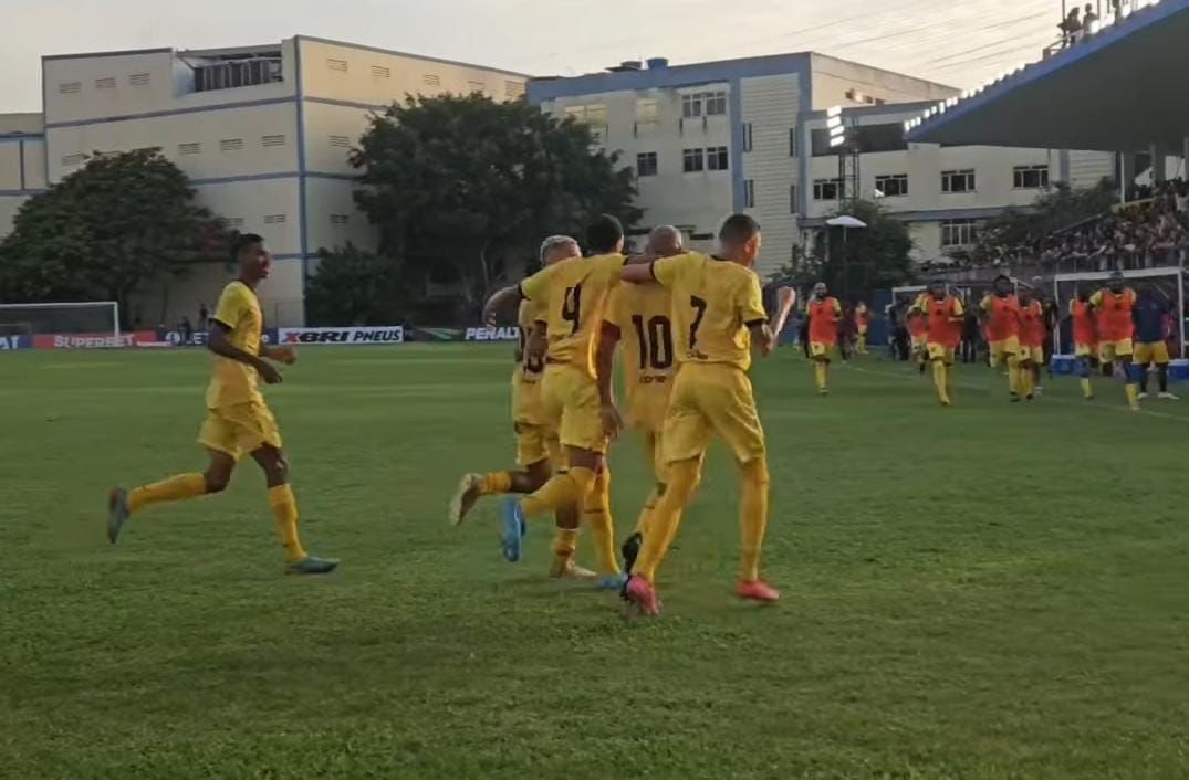 Maricá é derrotado pelo Madureira e perde chance de assumir liderança do Cariocão