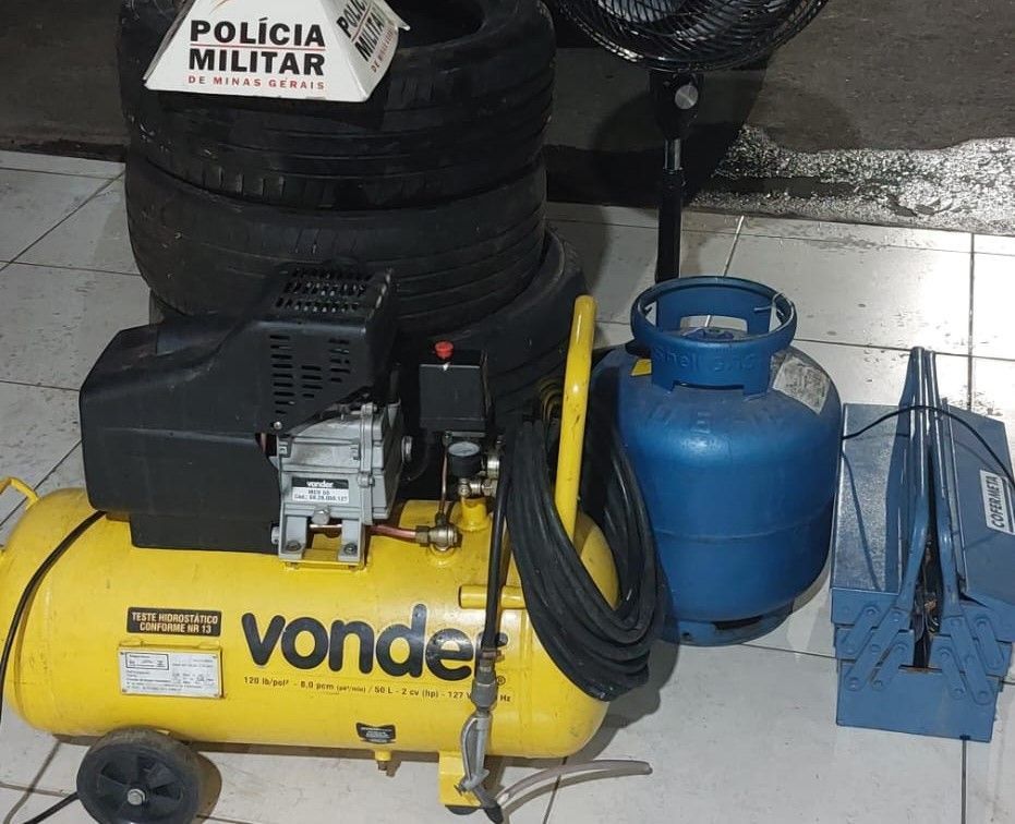 Mulher é conduzida por suspeita de receptação de produtos furtados