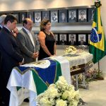 Autoridades de MG acompanham velório de Humberto Souto no TCU