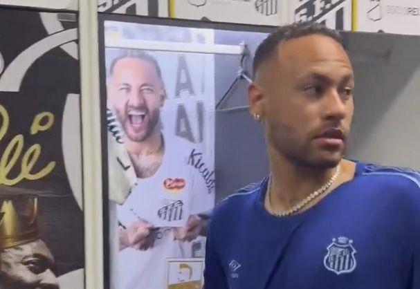 Veja como foi a chegada de Neymar para reestreia pelo Santos