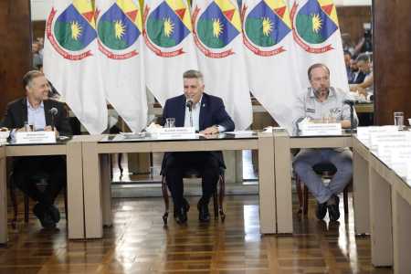 Ministro Renan Filho, prefeito Álvaro Damião e ministro Alexandre Silveira.jpeg