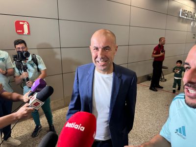 Novo técnico do Cruzeiro, Leonardo Jardim chega a Belo Horizonte