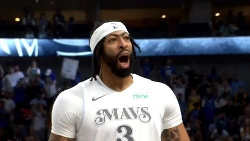 NBA: Antony Davis tem estreia de gala pelos Mavs, mas se machuca sozinho e deixa a quadra
