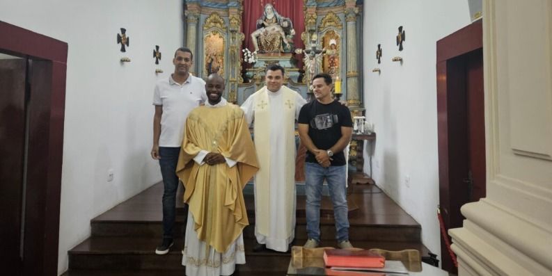 Nova linha de ônibus liga a Matriz Nossa Senhora do Bom Sucesso, no centro de Caeté, ao Santuário da Piedade