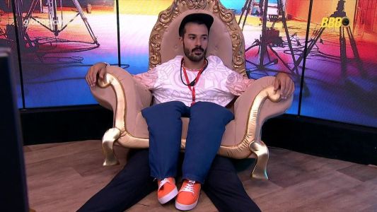 Mateus cumpre Castigo do Monstro