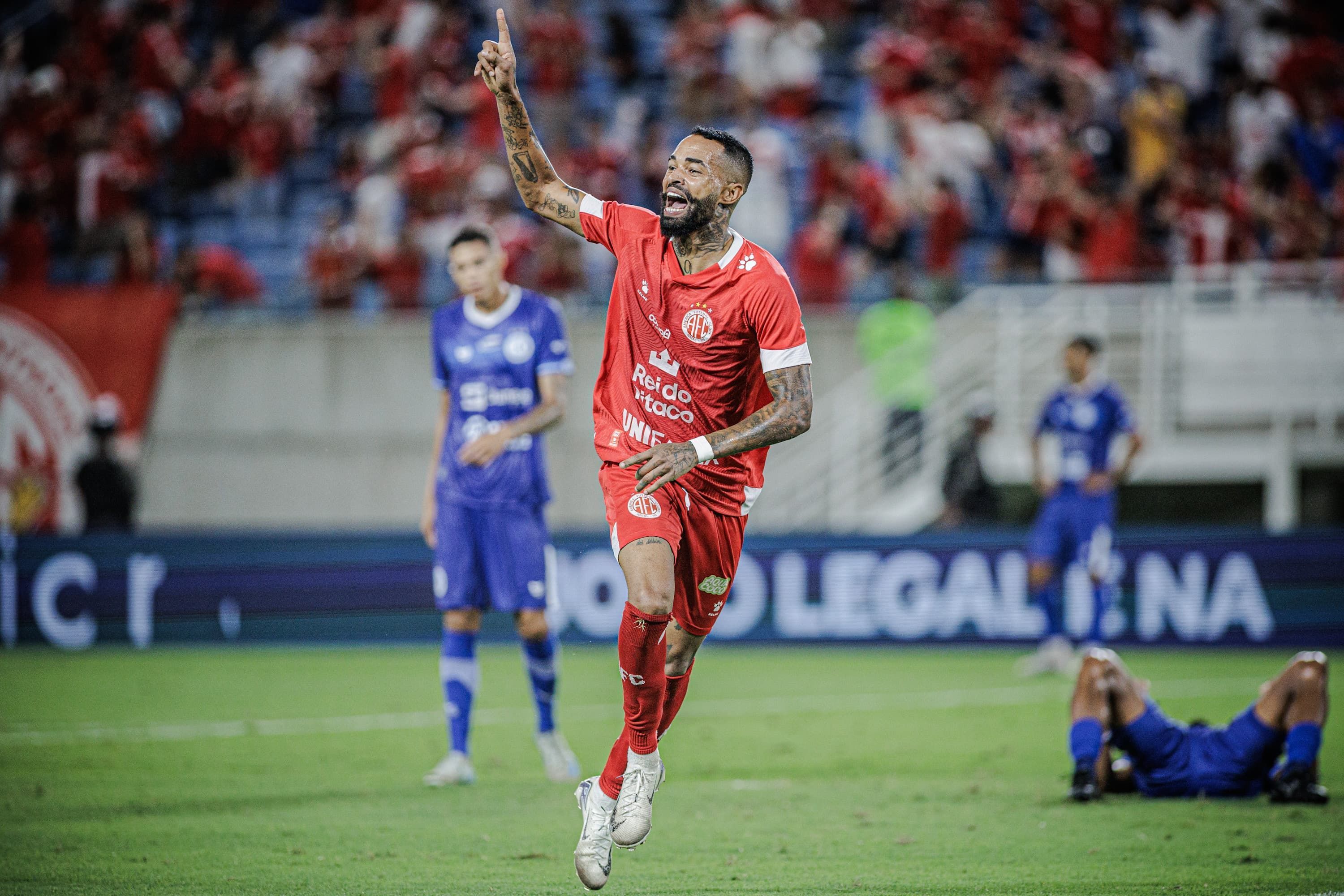 Com virada relâmpago, América-RN vence o Confiança e volta ao G4 da Copa do Nordeste