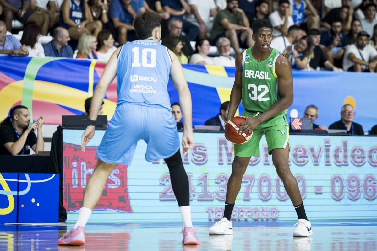 Basquete: Georginho brilha, e Brasil bate Uruguai nas Eliminatórias da AmeriCup