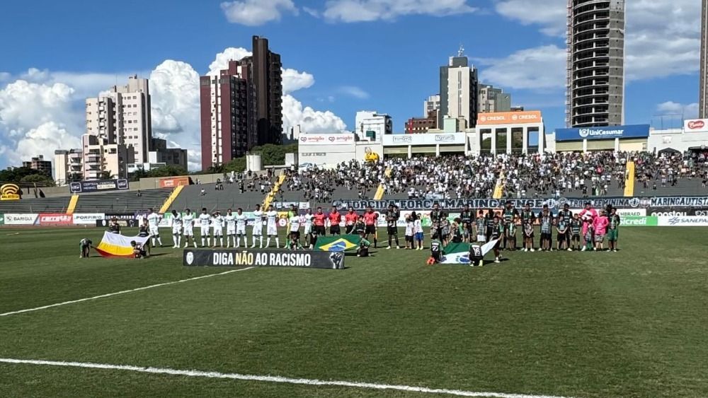 Com um a menos, Coritiba perde para o Maringá e se complica no Paranaense