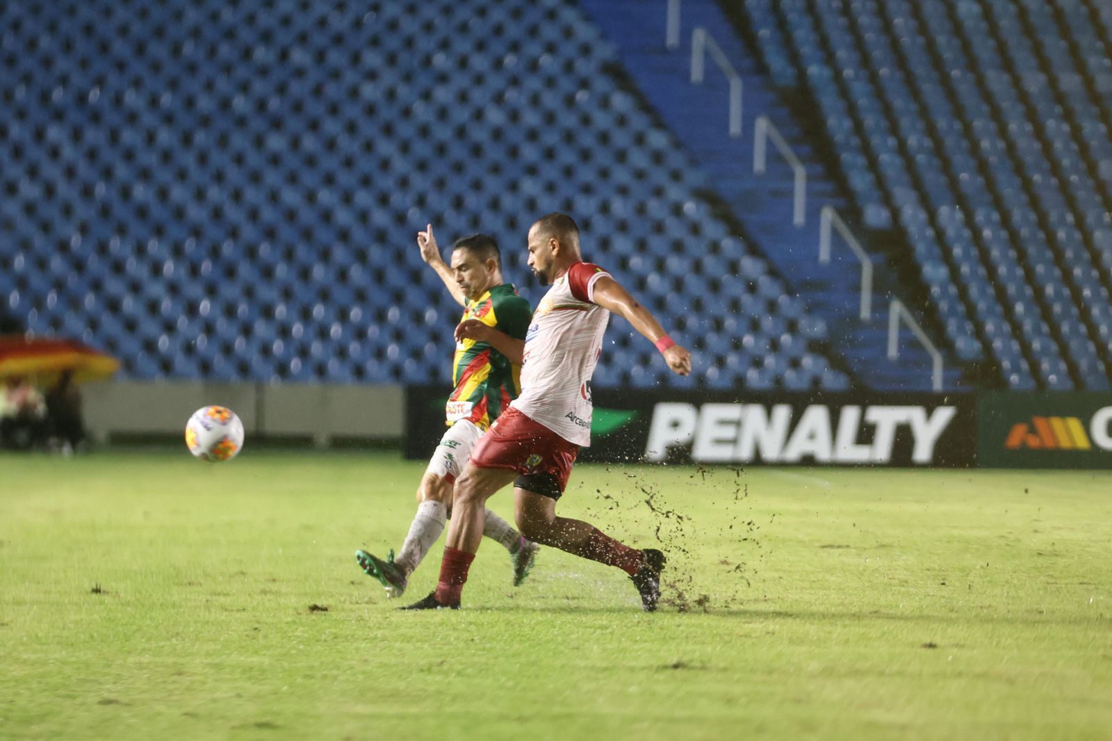 Juazeirense vence o Sampaio Corrêa fora de casa e entra no G4 da Copa do Nordeste