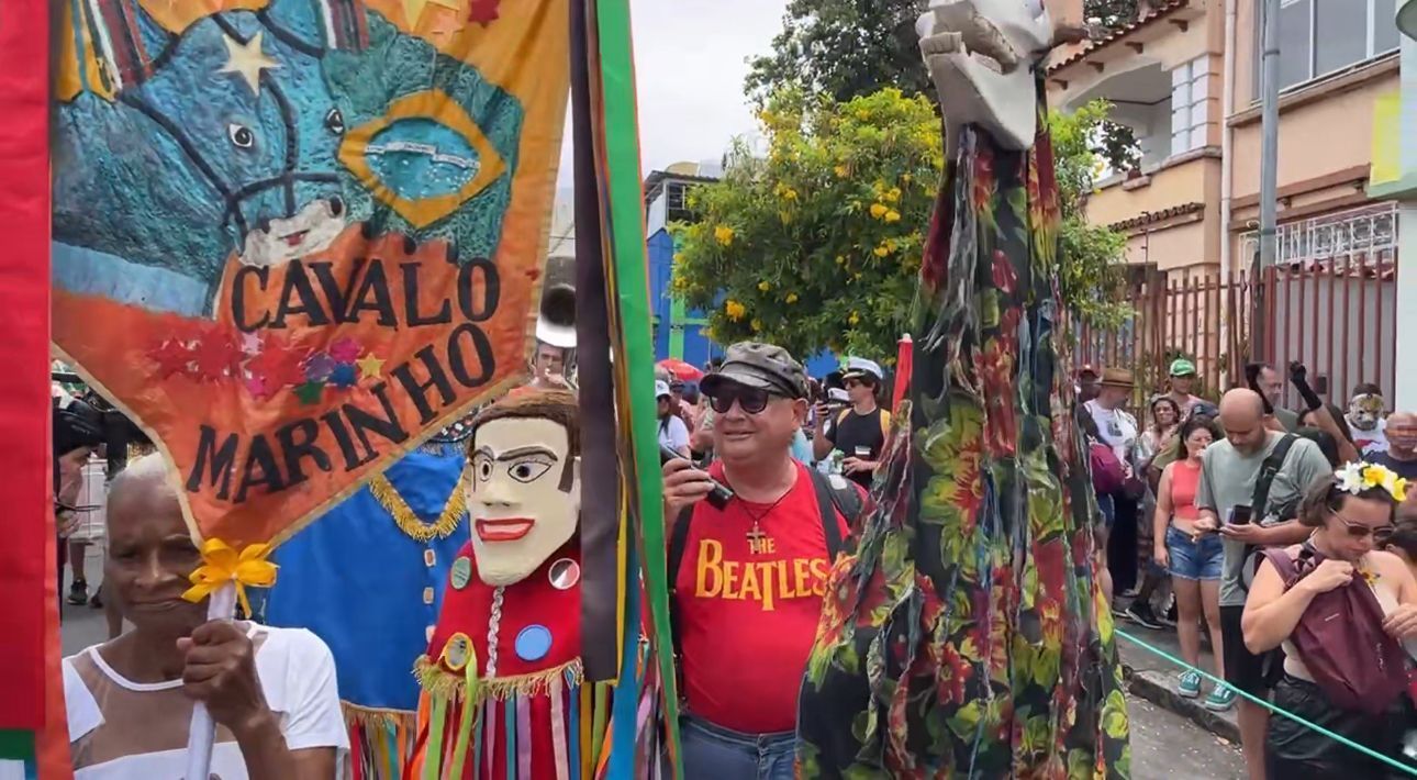 Do MPB à criançada; blocos agitam o bairro Santa Tereza neste sábado de Carnaval
