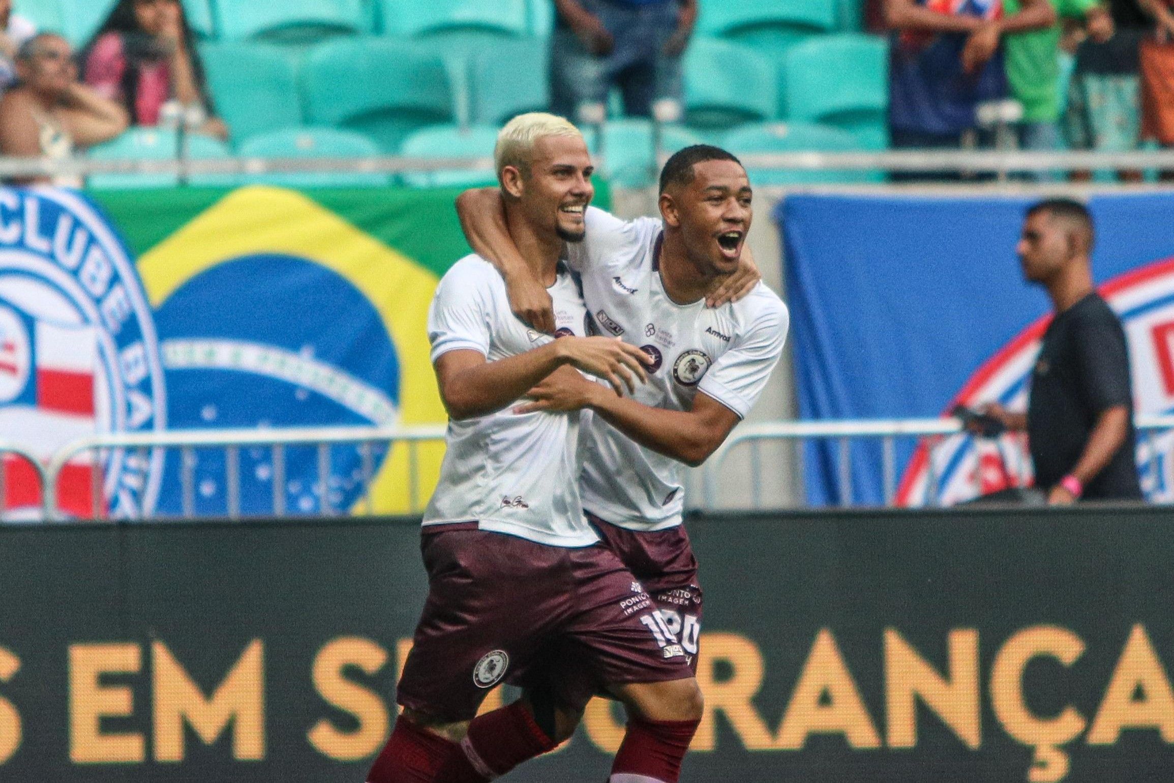 De virada, Jacuipense vence o Bahia em jogo de ida da semifinal do Baianão
