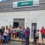 Moradores do Santa Terezinha I fazem protesto contra a falta de energia constante no bairro de Coronel Fabriciano
