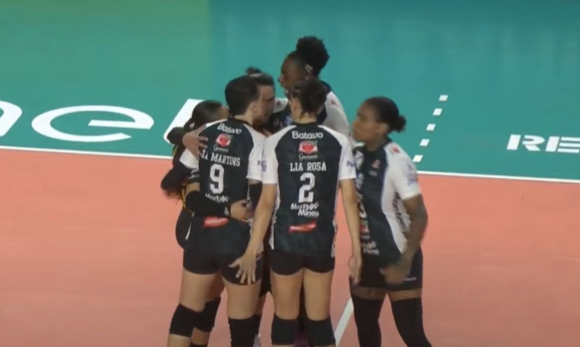 Em disputa acirrada, Batavo Mackenzie bate Sesi Bauru pela Superliga