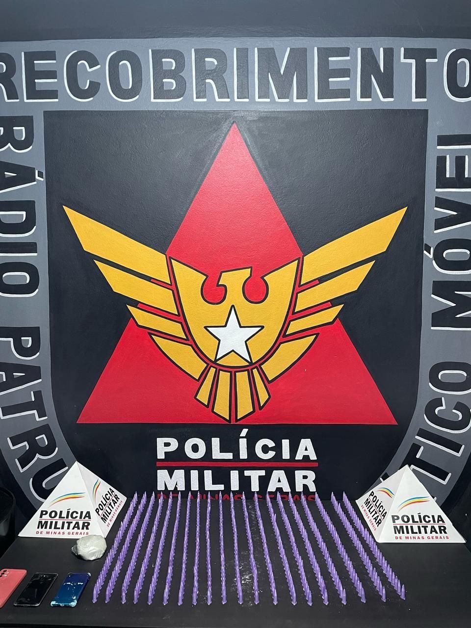 Polícia Militar apreende grande quantidade de drogas em Mariana