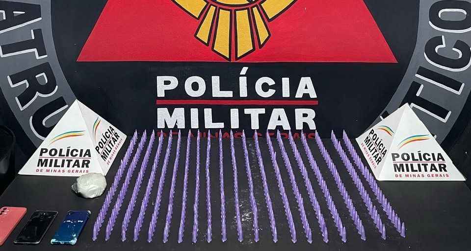 Dois homens são presos por tráfico de drogas em Mariana