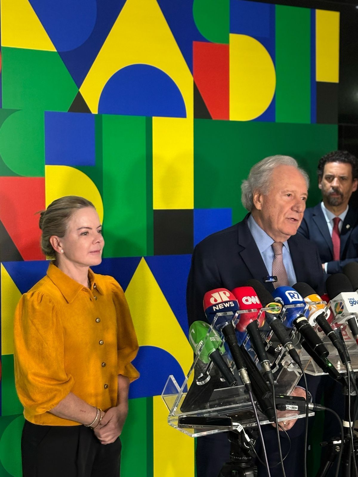 Governo ouvirá líderes antes de enviar PEC da Segurança Pública ao Congresso